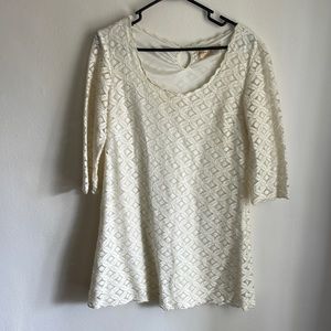 Beautiful Francesca’s collection white tunic with satin under layer! So pretty!
